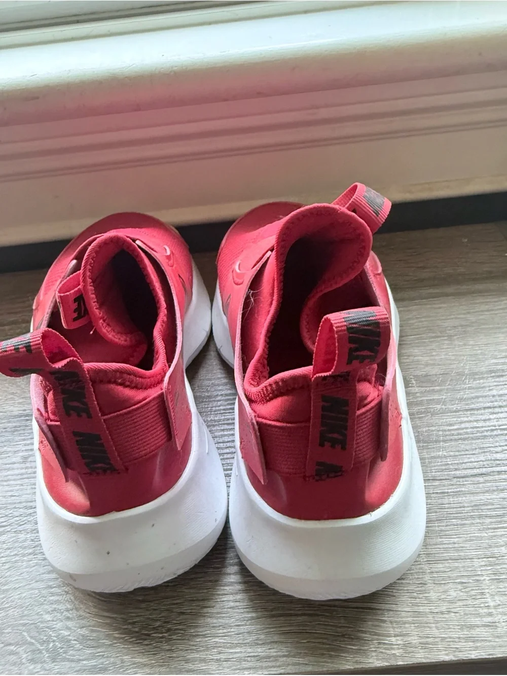 Nike Flex Runner 3 Slip-On Sneakers | Boys Youth 6.5Y | Red